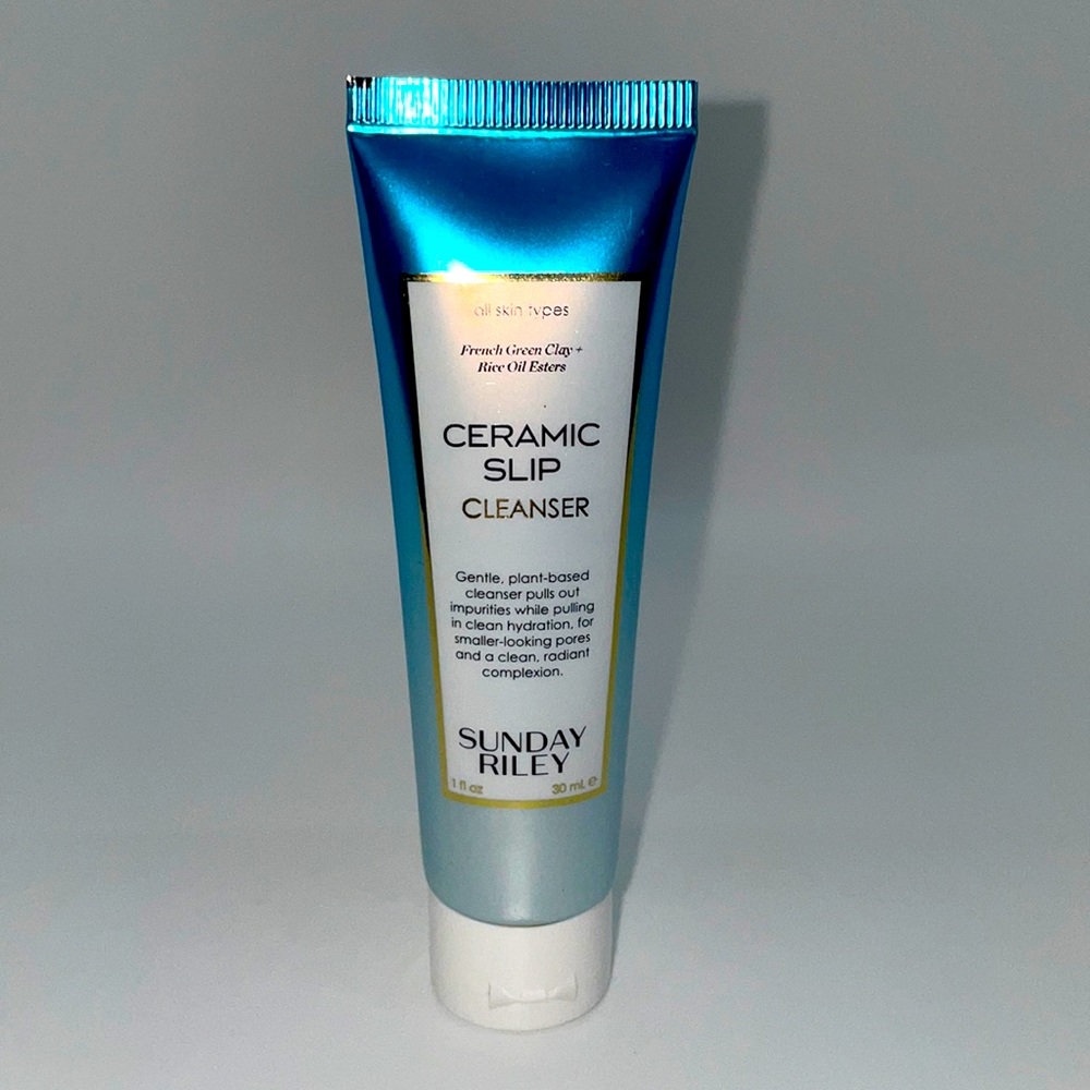 Sunday Riley
Ceramic Slip French Green Clay Cleanser